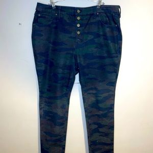 Time And True Army Straight Leg Jeans size 20 juniors